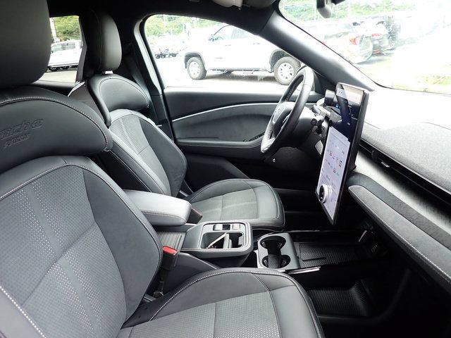 Certified 2025 Ford Mustang Mach-E GT AWD/4WD image 9