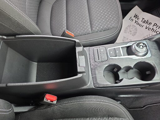 Certified 2025 Ford Escape Active FWD image 19