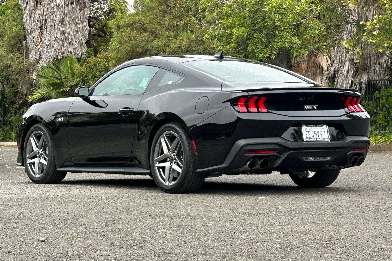 Certified 2025 Ford Mustang GT Premium RWD image 5