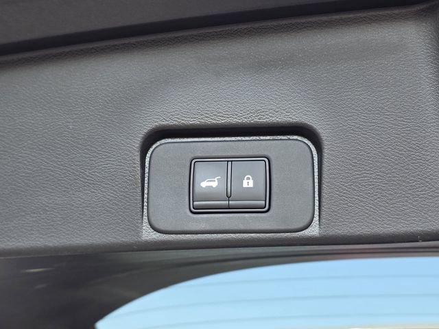 Used 2023 Nissan Rogue SL w/ SL Premium Package FWD image 31