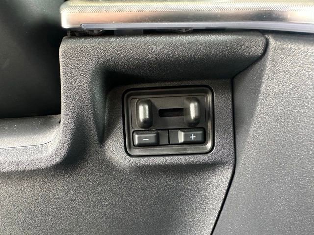 Certified 2025 Ford Expedition Max Platinum w/ Driver's Package AWD/4WD image 28