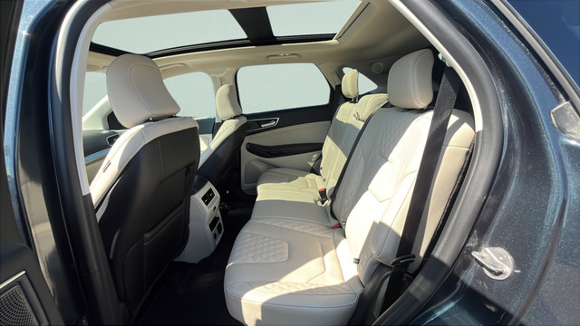 Certified 2024 Ford Edge Titanium w/ Titanium Elite Package AWD/4WD image 22