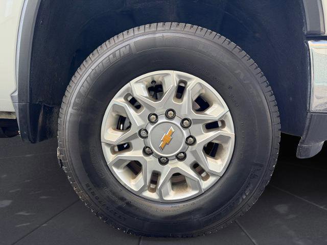 Used 2024 Chevrolet Silverado 2500 LTZ w/ LTZ Convenience Package image 14
