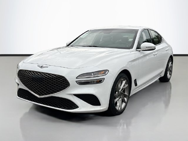 Used 2022 Genesis G70 2.0T RWD image 2