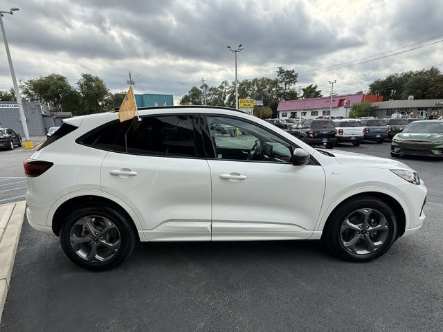 Certified 2024 Ford Escape ST-Line w/ Tech Pack #1 image 7