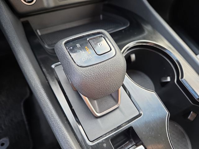 Used 2023 Nissan Rogue SV image 15