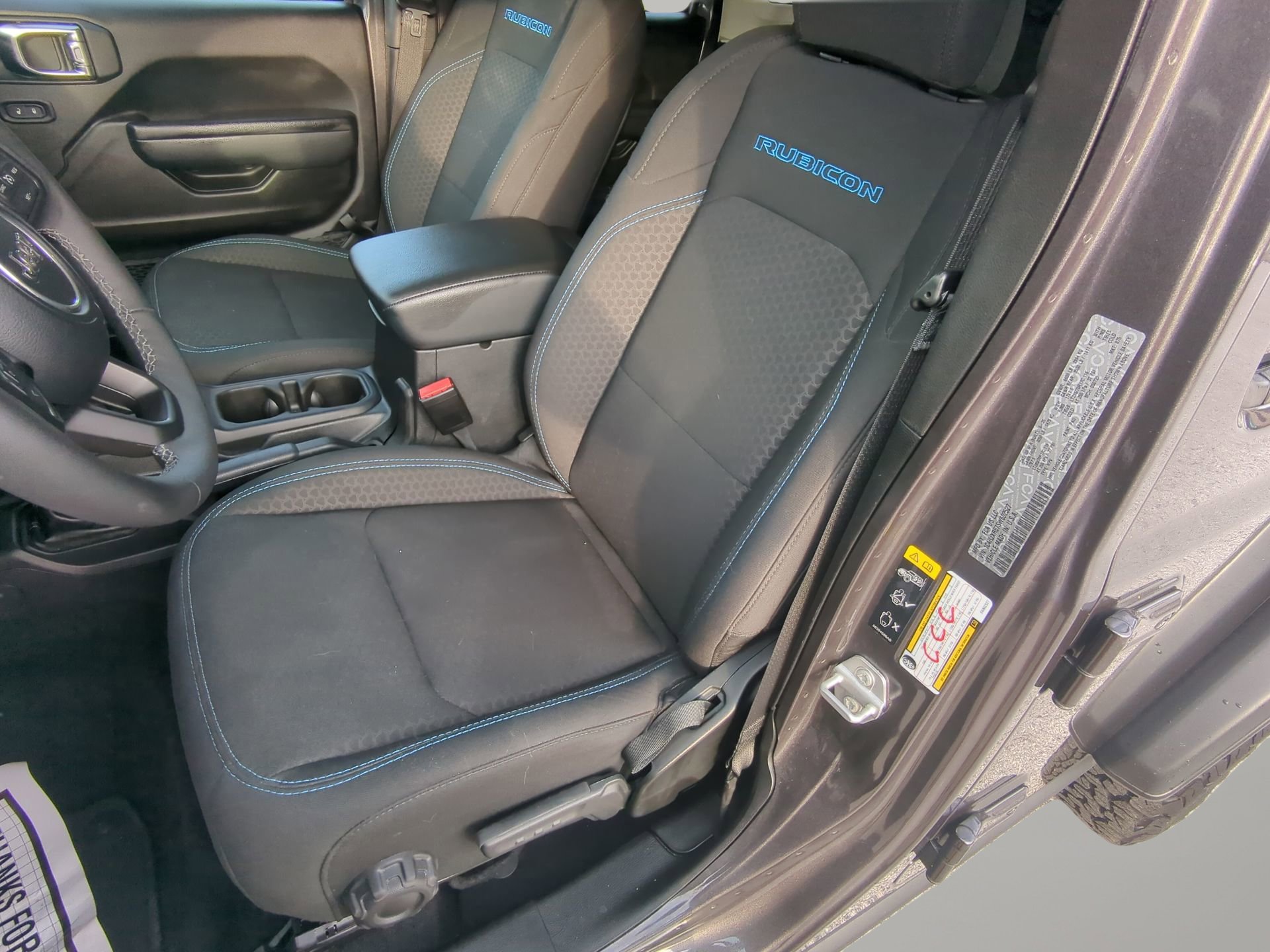 Used 2025 Jeep Wrangler Rubicon w/ Convenience Group image 49