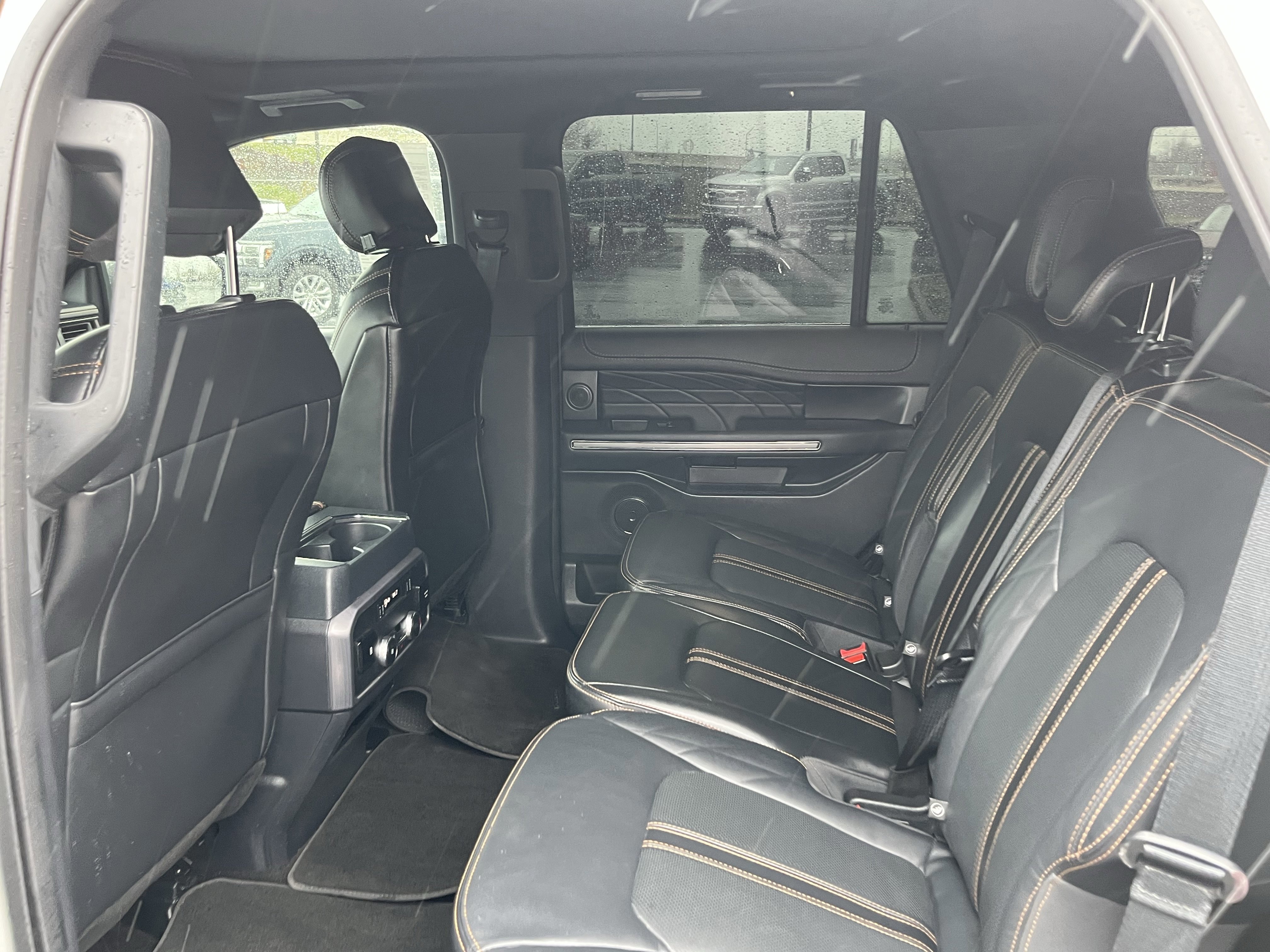 Certified 2022 Ford Expedition Platinum AWD/4WD image 10