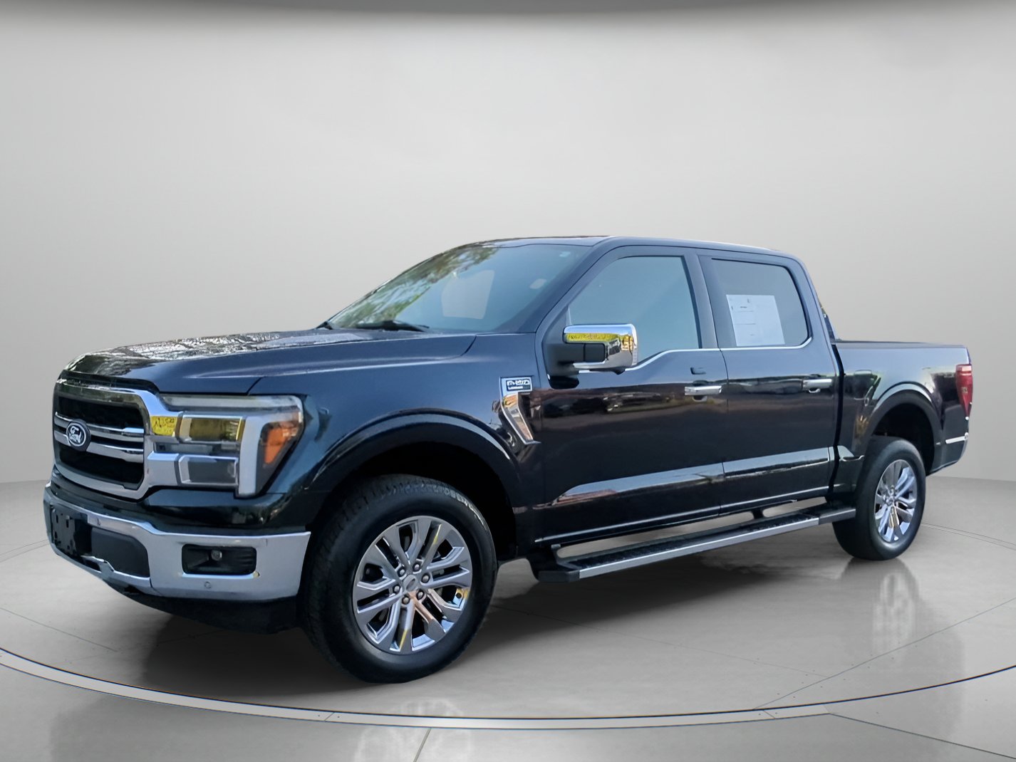 Certified 2025 Ford F150 Lariat w/ Equipment Group 501A Mid AWD/4WD image 13