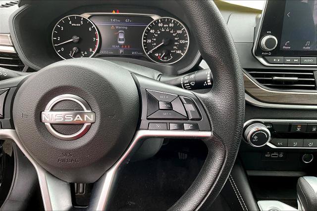 Used 2023 Nissan Altima 2.5 SV FWD image 19