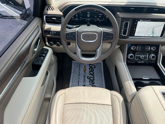 Used 2024 GMC Yukon Denali w/ Advanced Technology Package AWD/4WD image 6