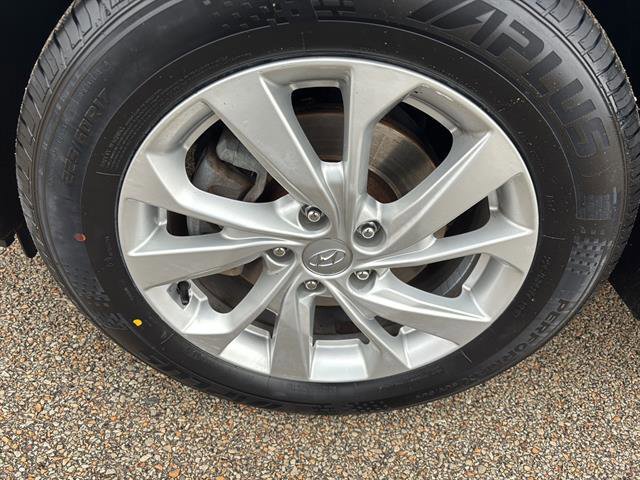 Used 2019 Hyundai Tucson SE image 9