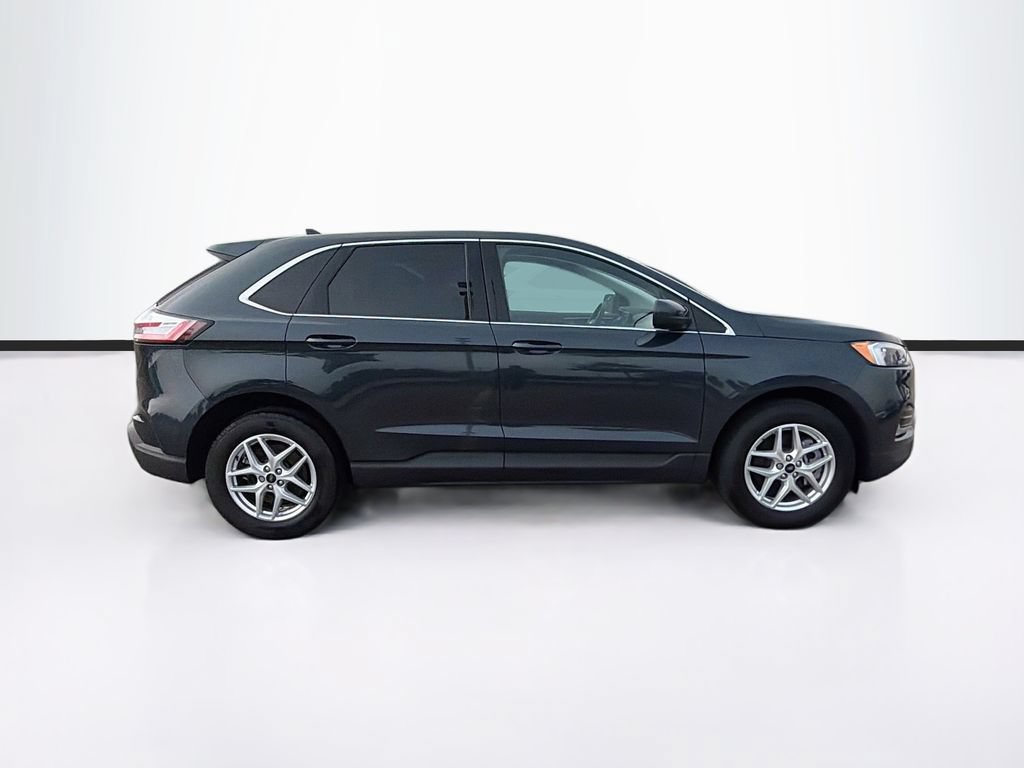 Certified 2024 Ford Edge SEL w/ Convenience Package AWD/4WD image 4