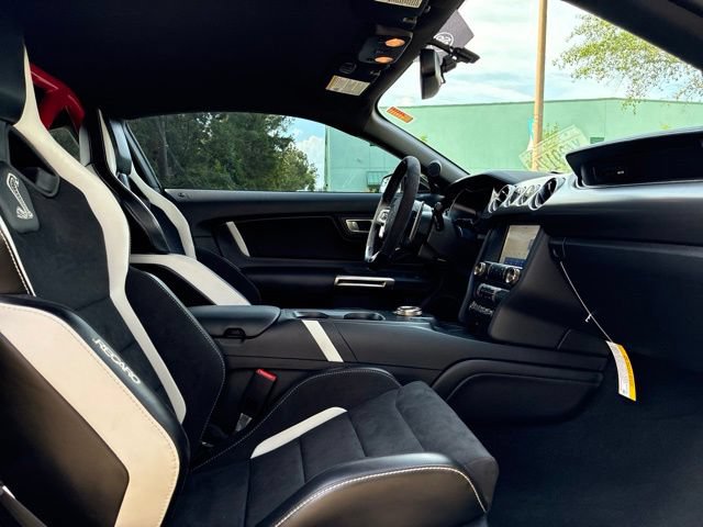 Certified 2021 Ford Mustang Shelby GT500 w/ Technology Package RWD image 29