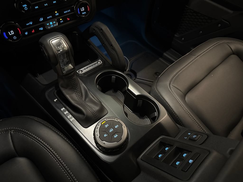 Certified 2025 Ford Bronco Badlands AWD/4WD image 14