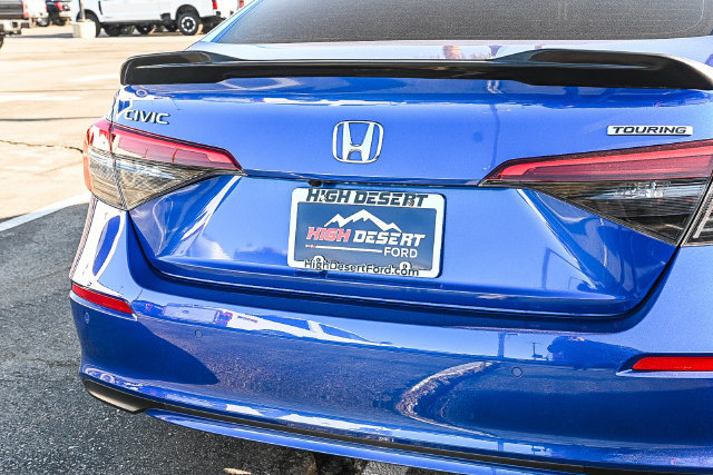 Used 2024 Honda Civic Touring image 11