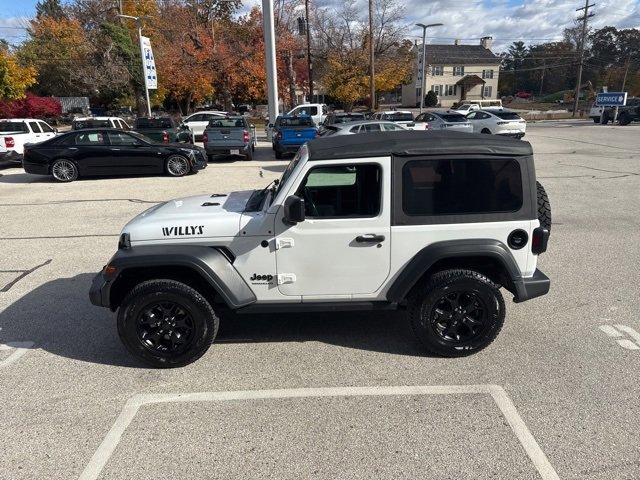 Used 2020 Jeep Wrangler Sport image 4