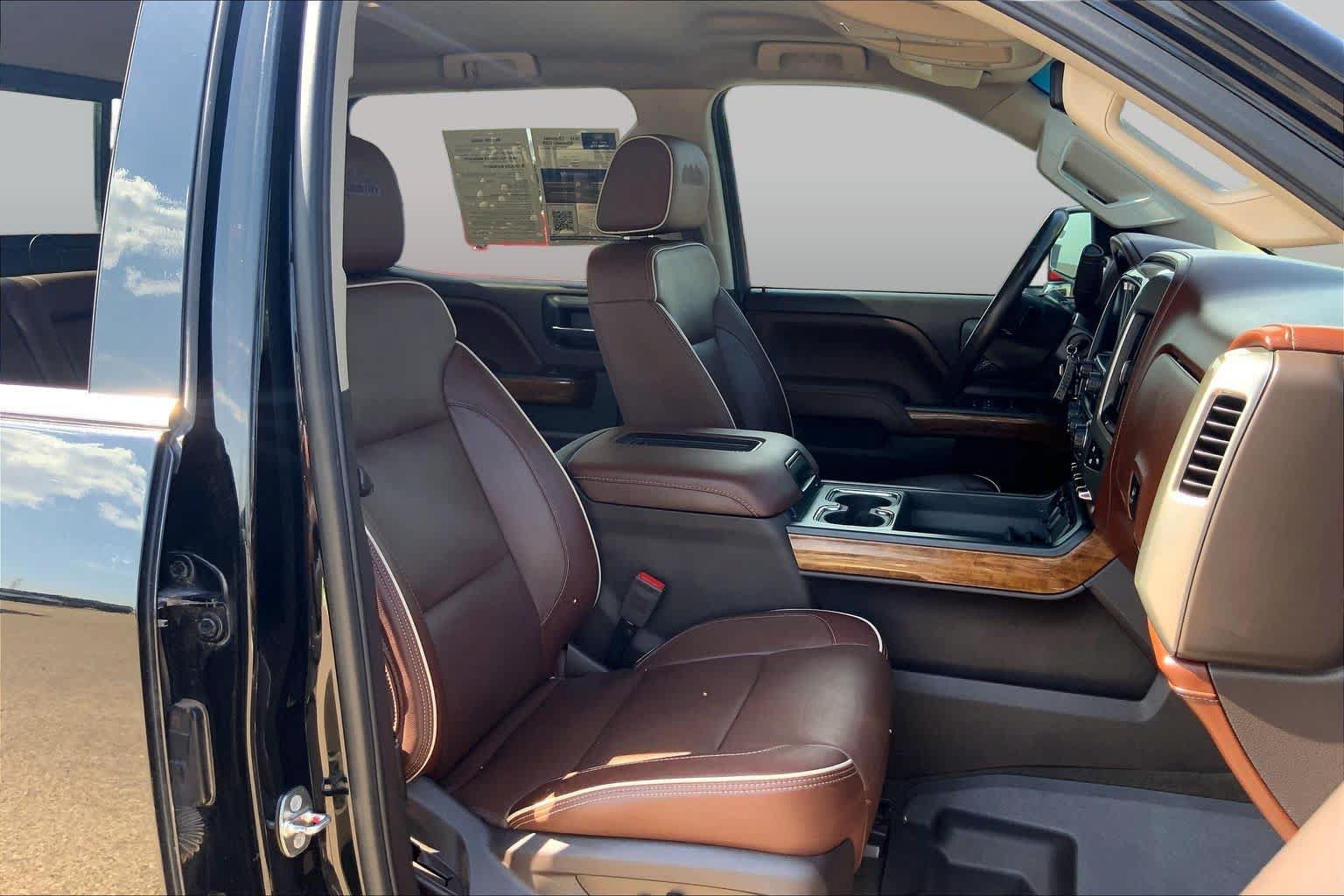 Used 2018 Chevrolet Silverado 1500 High Country AWD/4WD image 9