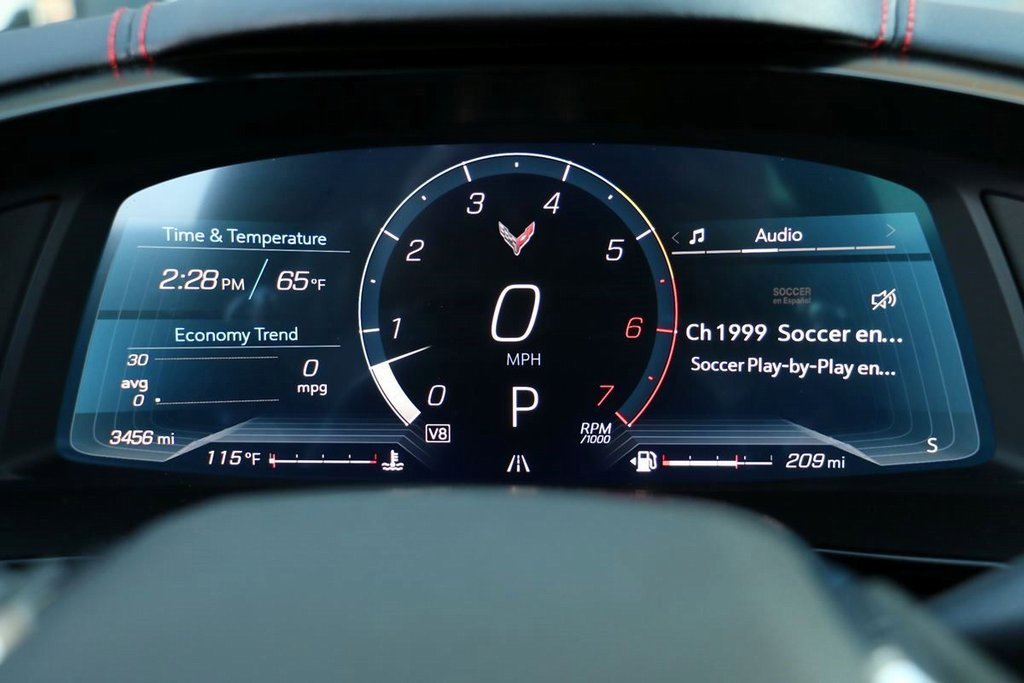 Used 2024 Chevrolet Corvette Stingray Preferred Cpe w/ 2LT image 11