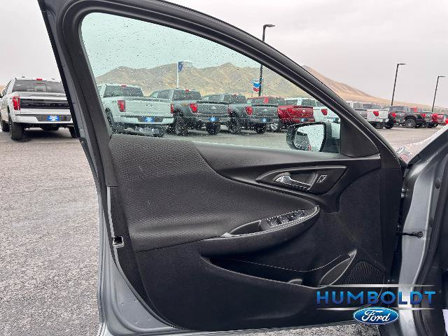 Used 2024 Chevrolet Malibu LT FWD image 11