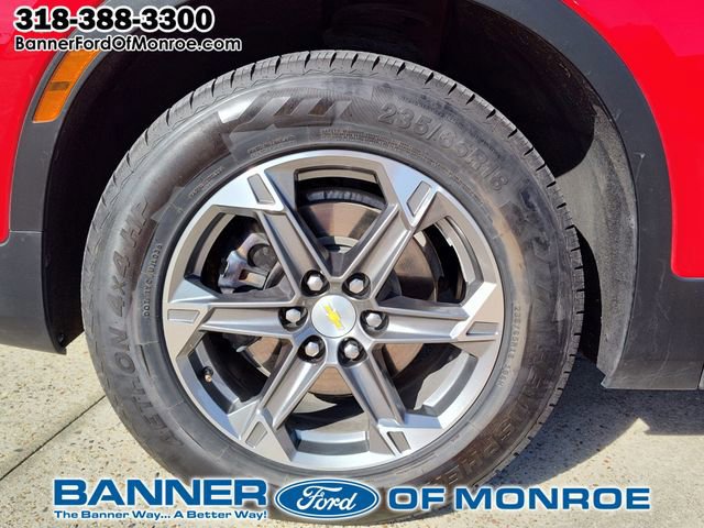 Used 2023 Chevrolet Blazer LT image 11