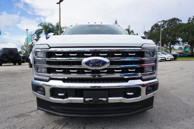 Certified 2024 Ford F350 Lariat w/ Lariat Ultimate Package AWD/4WD image 34