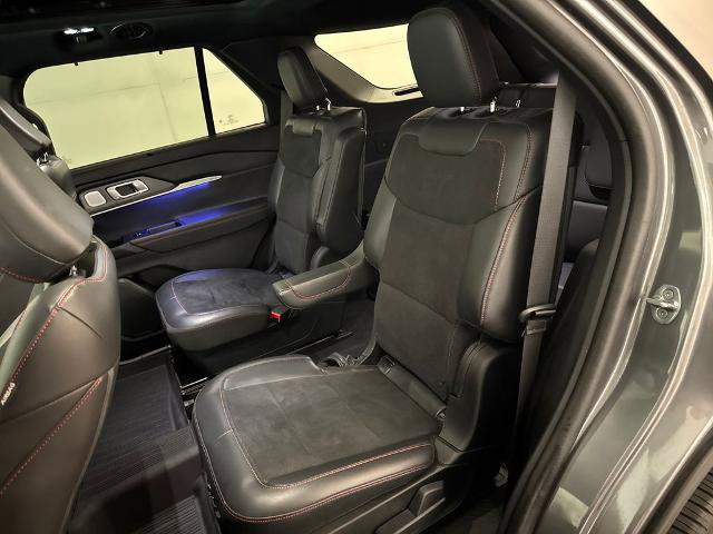 Certified 2025 Ford Explorer ST AWD/4WD image 34