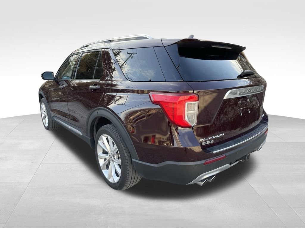 Certified 2022 Ford Explorer Platinum w/ Equipment Group 601A image 3