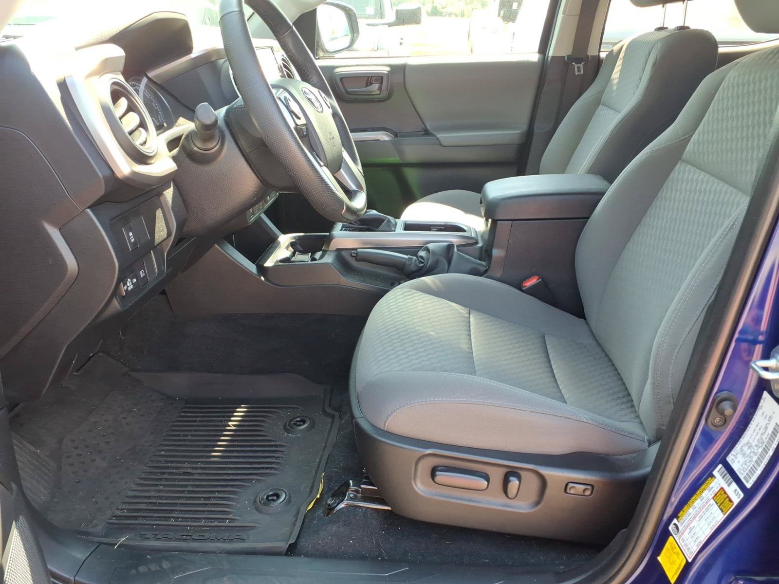 Used 2023 Toyota Tacoma SR5 w/ Technology Package AWD/4WD image 20