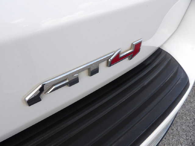 Used 2021 GMC Yukon AT4 w/ AT4 Premium Plus Package AWD/4WD image 13