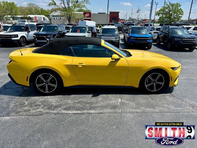 Certified 2024 Ford Mustang Convertible RWD image 33