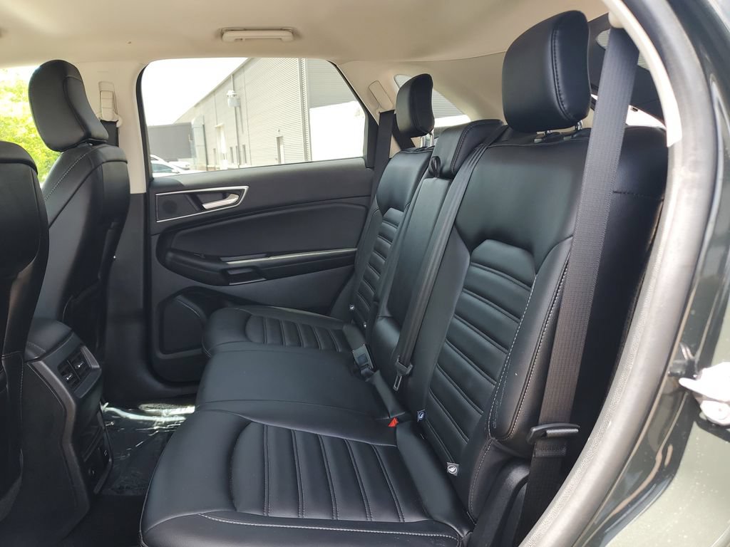 Certified 2024 Ford Edge SEL w/ Convenience Package AWD/4WD image 10