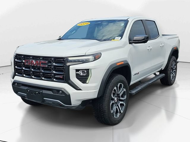 Used 2024 GMC Canyon AT4 w/ AT4 Premium Package AWD/4WD image 7