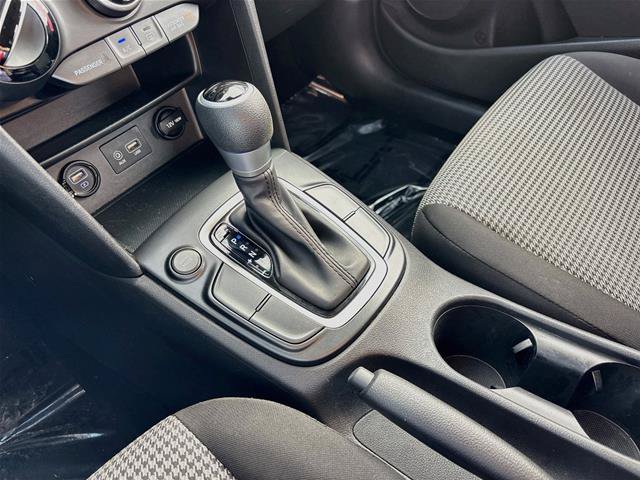 Used 2020 Hyundai Kona SE FWD image 17