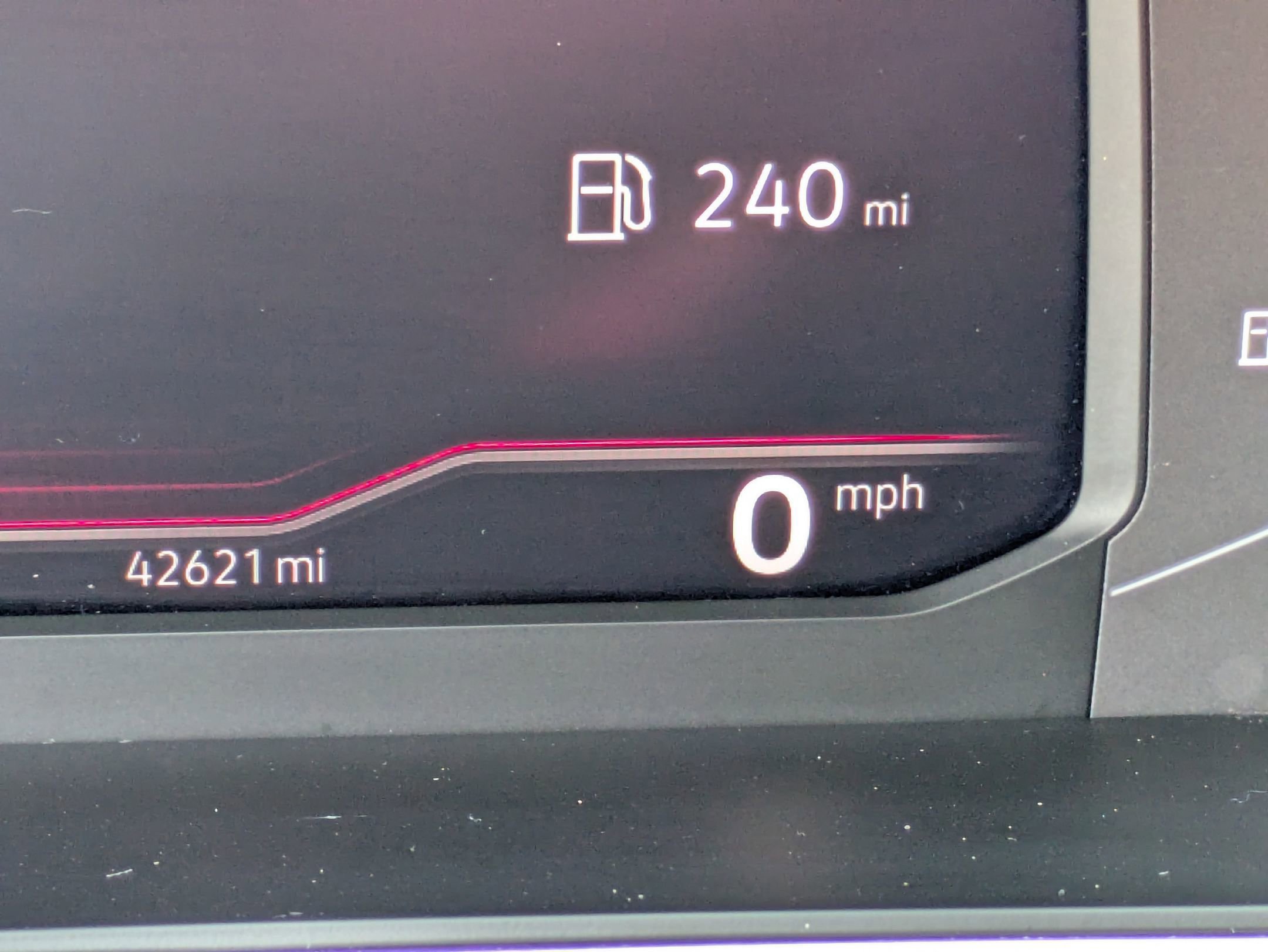 Used 2022 Volkswagen Tiguan SEL R-Line image 21