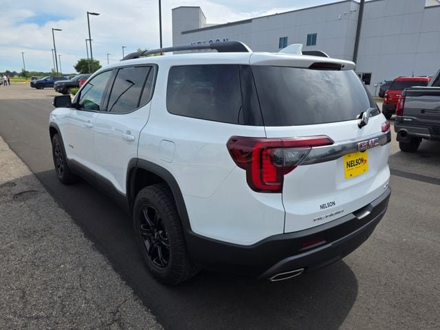 Used 2023 GMC Acadia AT4 w/ Trailering Package AWD/4WD image 12