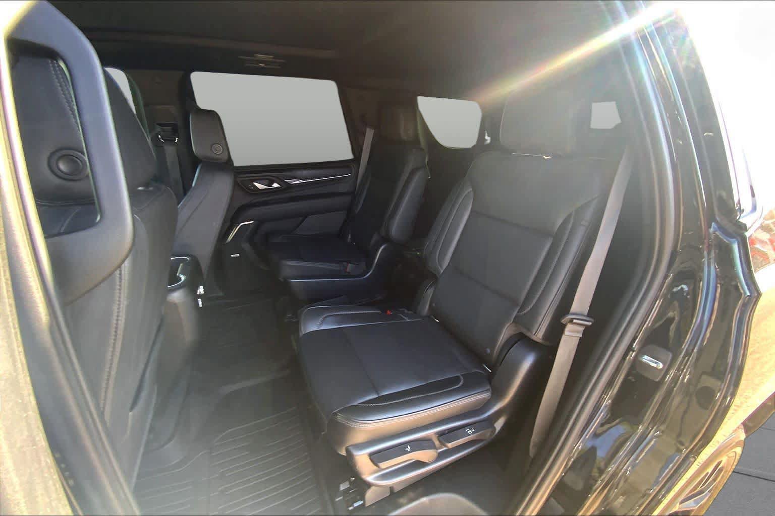 Used 2021 GMC Yukon Denali AWD/4WD image 21