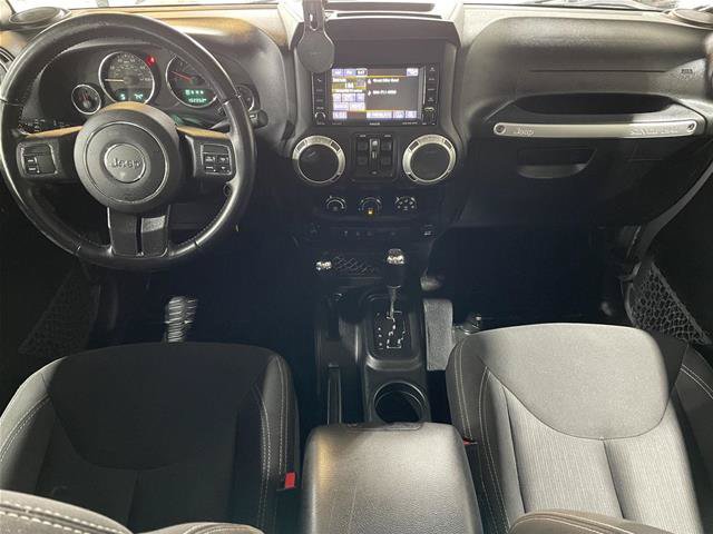 Used 2018 Jeep Wrangler Unlimited Sahara AWD/4WD image 20