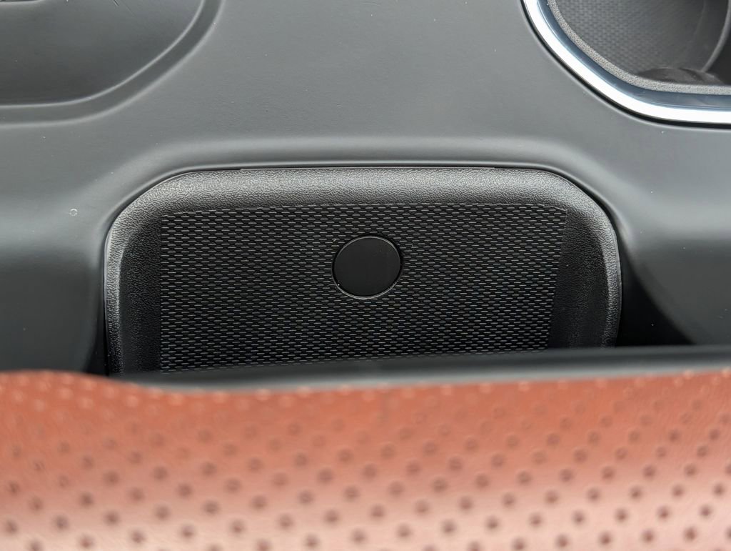 Used 2025 GMC Sierra 1500 Denali Ultimate image 28