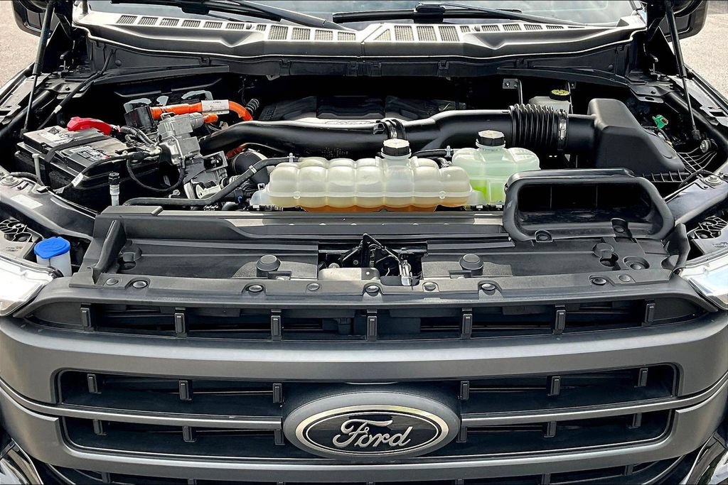 Certified 2023 Ford F150 Lariat w/ Equipment Group 502A High AWD/4WD image 31
