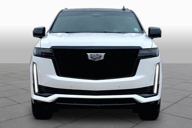 Used 2024 Cadillac Escalade Sport w/ LPO, ONYX Package AWD/4WD image 4