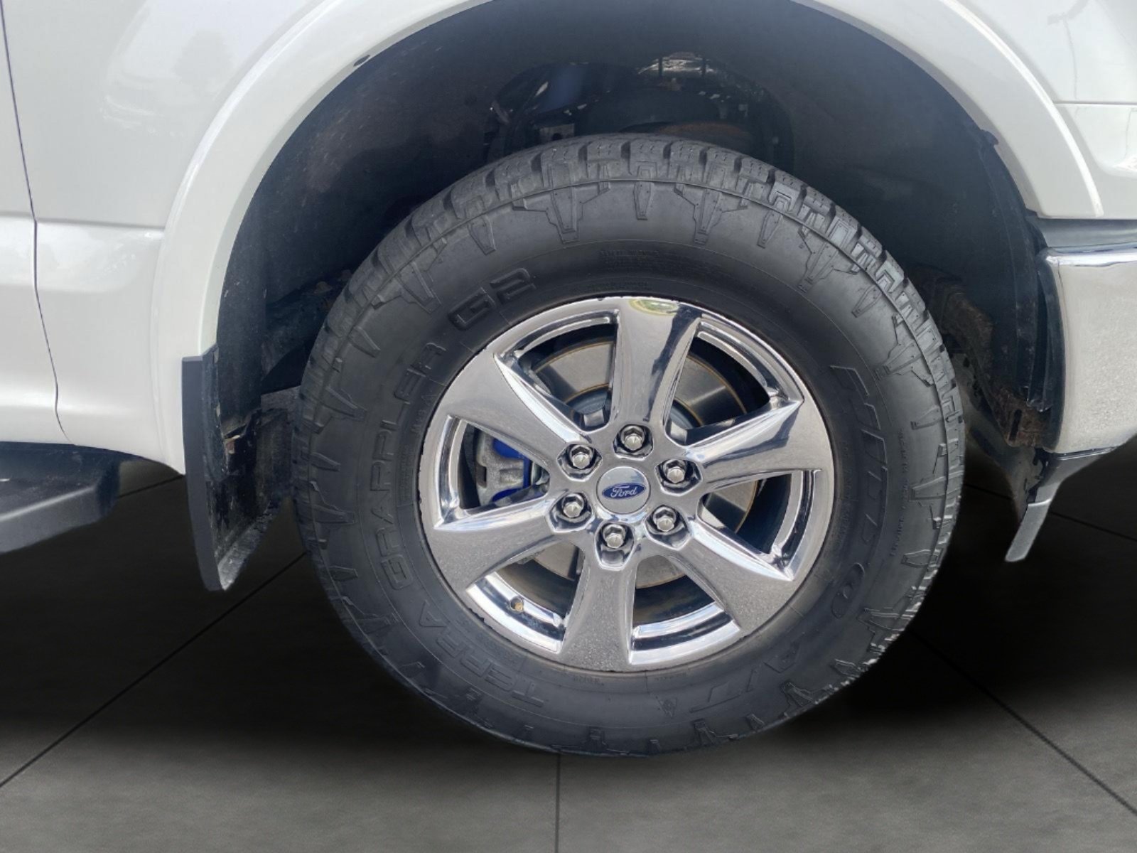 Certified 2019 Ford F150 Lariat w/ Equipment Group 502A Luxury AWD/4WD image 4