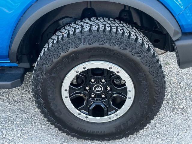 Certified 2023 Ford Bronco Outer Banks w/ Sasquatch Package AWD/4WD image 23