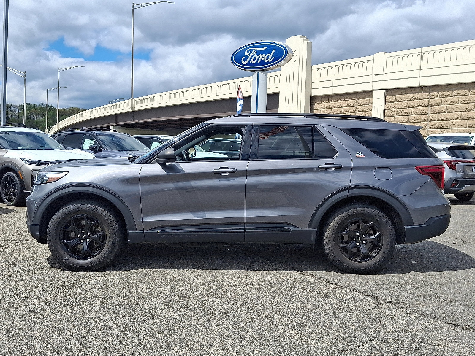 Certified 2022 Ford Explorer Timberline AWD/4WD image 5
