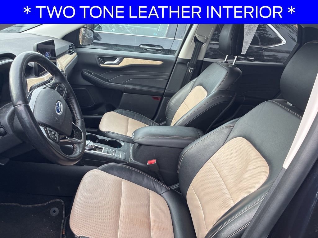 Certified 2021 Ford Escape Titanium w/ Titanium Elite Package image 6