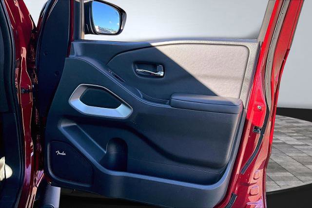 Used 2024 Nissan Frontier SV w/ SV Convenience Package image 28