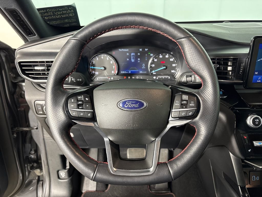 Certified 2023 Ford Explorer ST-Line w/ Class IV Trailer Tow Package image 17