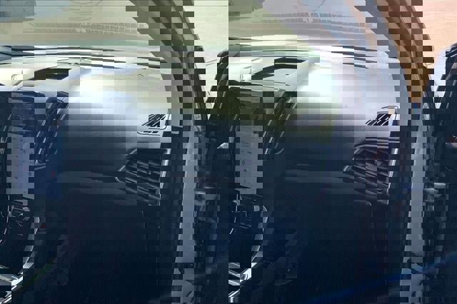 Certified 2024 Ford Edge SEL w/ Convenience Package image 16