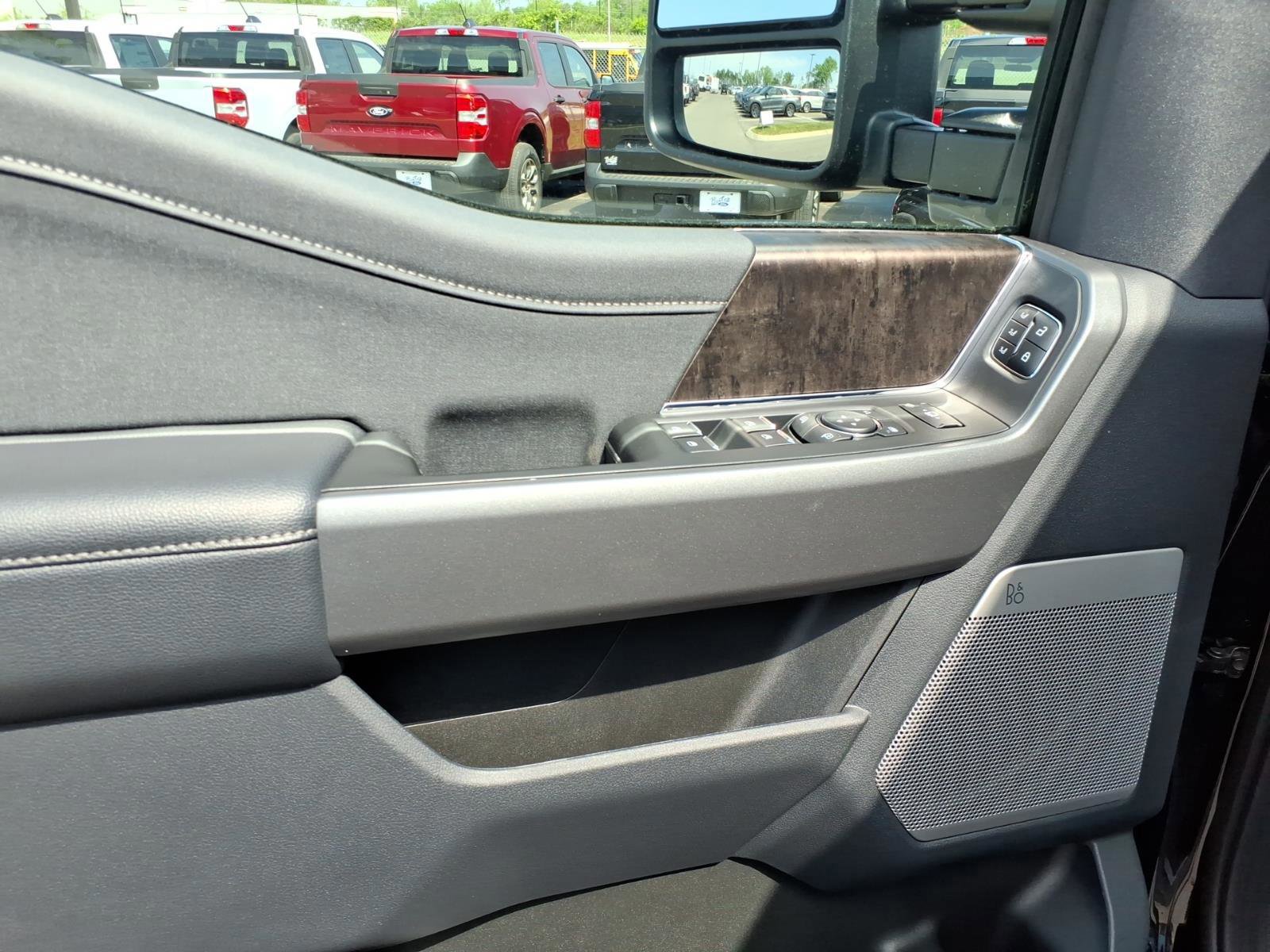 Certified 2026 Ford F250 Lariat w/ Lariat Ultimate Package image 11