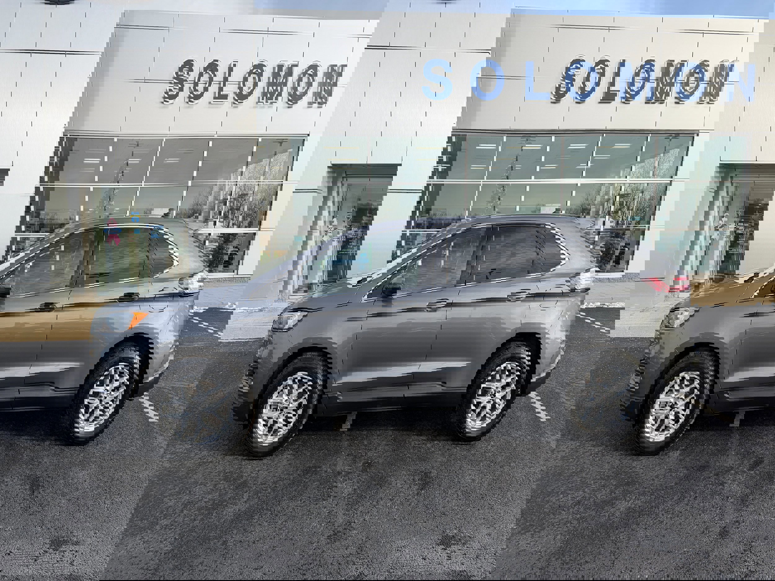 Certified 2024 Ford Edge SEL w/ Convenience Package image 6